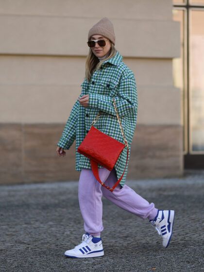 Dit zijn de 5 beste sneakeroutfits die we niet uit ons hoofd krijgen