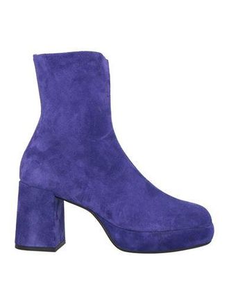 Noa. A Ankle boots