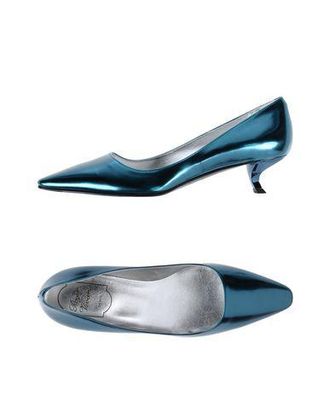 Roger Vivier Pumps