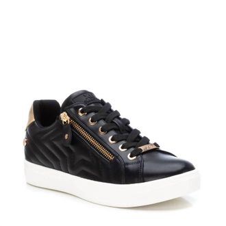 Xti Womens Casual Sneakers In Black