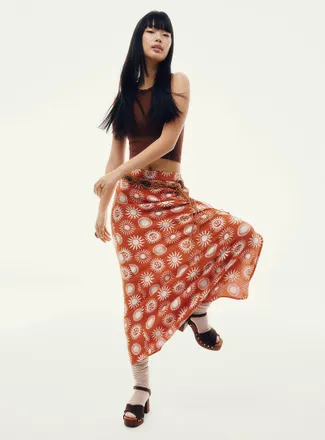 Twik Womens Side-slit textured crepe maxi skirt