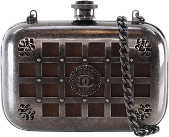 Chanel 2012-2013 Paris Edinburgh Mini Gunmetal Grid Cage Clutch on Chain crossbody bag - women - Brass - One Size - Grey
