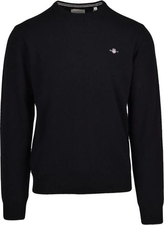 GANT Essential Crew Neck Sweater With Timeless Design