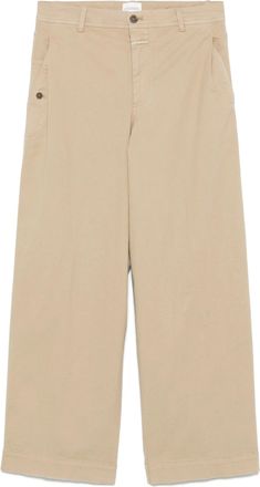 Closed Closed Wrenna