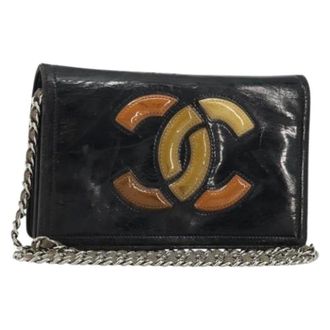 Chanel Pre-owned Cross Body Bags, female, Black, Size: ONE SIZE Pre-owned Vintage Patent Leather Shoulder Bag