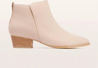 FRANKiE4 Womens Charleston Leather Boot In Warm Sand