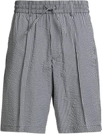 Emporio Armani PARTES DE ABAJO - Pantalones cortos y bermudas en YOOX.COM