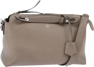 Fendi Pre-owned Cross Body Bags, female, Beige, Size: ONE SIZE Pre-owned Leather Cross Body Bag