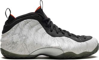 Nike Sneakers Air Foamposite One Premium Jin Kazama x Tekken - Grigio