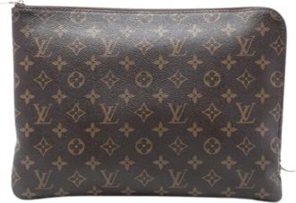 Louis Vuitton Pre-owned Clutches, female, Brown, Size: ONE SIZE Pre-owned Etui Voyage MM