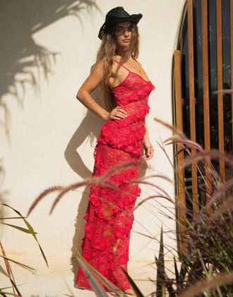 Wild Lovers Mermaid - Gonna lunga da mare rossa con dettagli in pizzo-Rosso