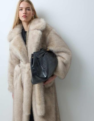4th & Reckless cappotto maxi oversize con cintura in pelliccia sintetica beige-Neutro