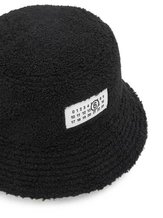 Maison Margiela Reversible Teddy Fleece Bucket Hat - Black