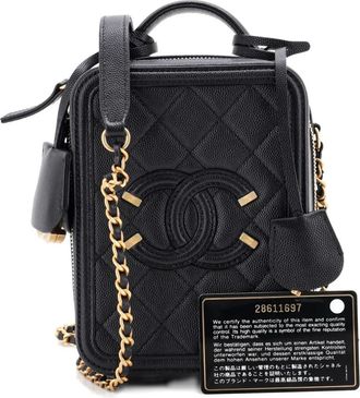 Chanel Filigree Vertical Vanity Case Quilted Caviar crossbody bag - Zwart