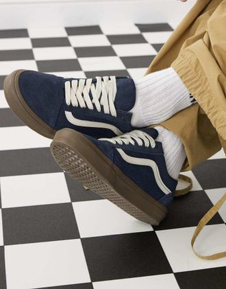 Vans Old Skool canvas sneakers in navy
