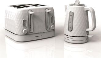 Hamilton Beach Electric Kettle & Toaster Set Diamond Collection White