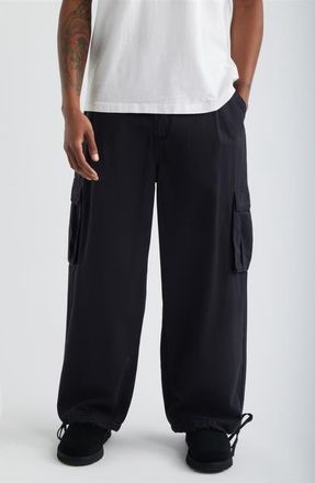 Elwood Big Core Cargo Pants in Vintage Black at Nordstrom, Size 38