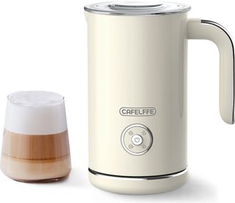 Infinite Espumador De Leche El&eacute;ctrico 4 En 1 Con Tapa De Doble Protecci&oacute;n Contra Quemaduras, Sistema Desechable Y C&aacute;mara De Calentamiento Autom&aacute;tica
