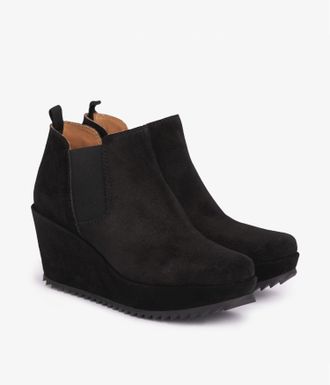 Pedro Garcia Wedge bootie in black suede| Feike | Autumm - Winter 25 | PEDRO GARCIA