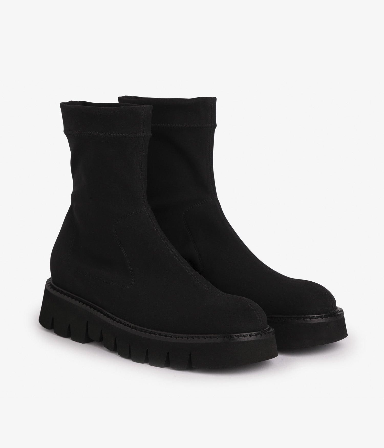 【送料&関税込】UGG Black Suede Classic Mini Platform Ankle Amazon.com | UGG Women's Classic MINI Dipper Fashion Boot