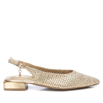 Xti Womens Pointy Toe Flat Shoes In Gold