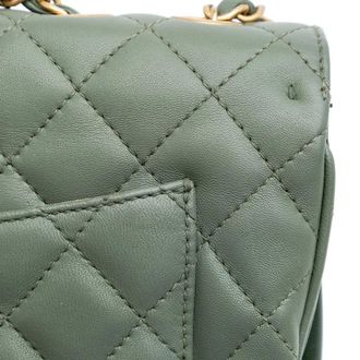 Chanel Hobo Bags - 2018 Medium Quilted Lambskin Daily Companion Flap - Gr. unisize - in Grün - für Damen