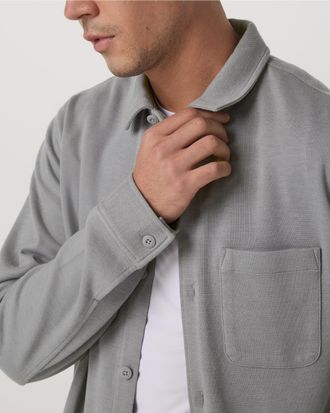 Vuori Clothing Long Sleeve Jeffreys Button Down Overshirt | Winter Grey Heather | Medium