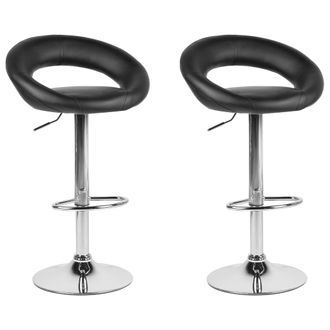 Beliani Conjunto De 2 Taburetes De Bar Tapizados En Piel Sint&eacute;tica Negra Reposapi&eacute;s Giratorio Elevador De Gas Altura Ajustable Minimalista Peoria