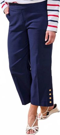 Tribal Flatten Pull On Capri In Jet Blue