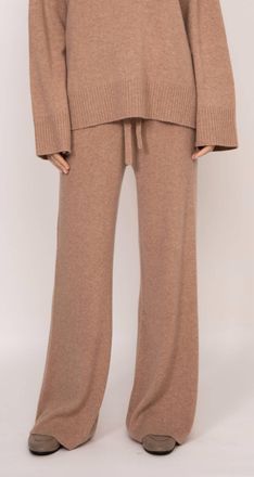 Kathryn McCarron Maya Ribbed Cashmere Wide Leg Pant In Almond