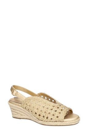 Bella Vita Bethany Slingback Wedge Sandal in Gold Raffia at Nordstrom, Size 6.5