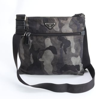 Prada Black Leather Nylon Messenger Bag Shoulder Bag (Pre-Owned)