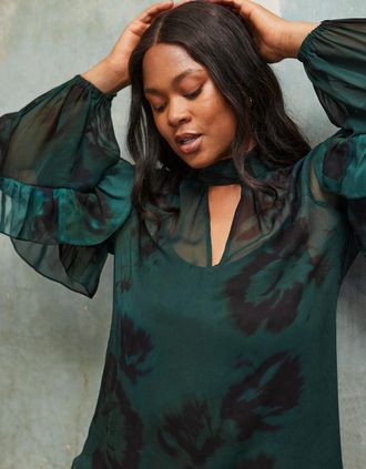 Live Unlimited London Womens Green Floral Print High Neck Ruffle Blouse - Size: 28