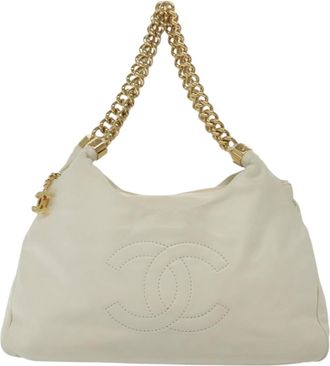 Chanel Rodeo Drive Zip Hobo Lambskin White Leather Bag (Pre-Owned)