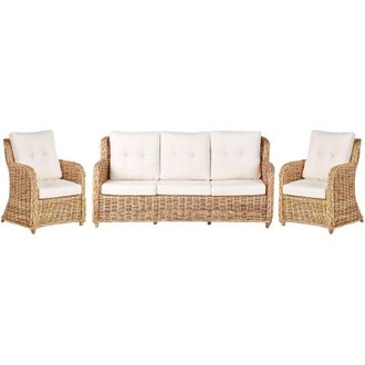 Beliani Set da giardino in rattan naturale divano a 3 posti 2 poltrone cuscini bianchi Alessano