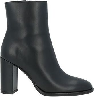 J.A.P. Jos&eacute; Antonio Pereira FOOTWEAR - Ankle boots on YOOX.COM