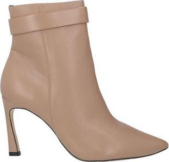 Emmenne by Martina Nanni CALZATURE - Stivaletti su YOOX.COM