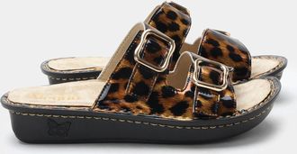 Alegria Womens Verah Sandal In Granimal