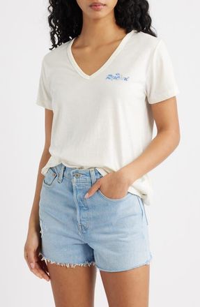 Rip Curl Layday Logo T-Shirt in Bone at Nordstrom, Size X-Small