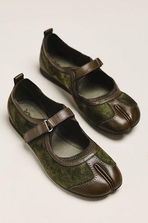 Jeffrey Campbell Thalion Split-Toe Mary Janes