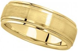 Allurez Carved Wedding Band in 14k Yellow Gold For Men (7mm)