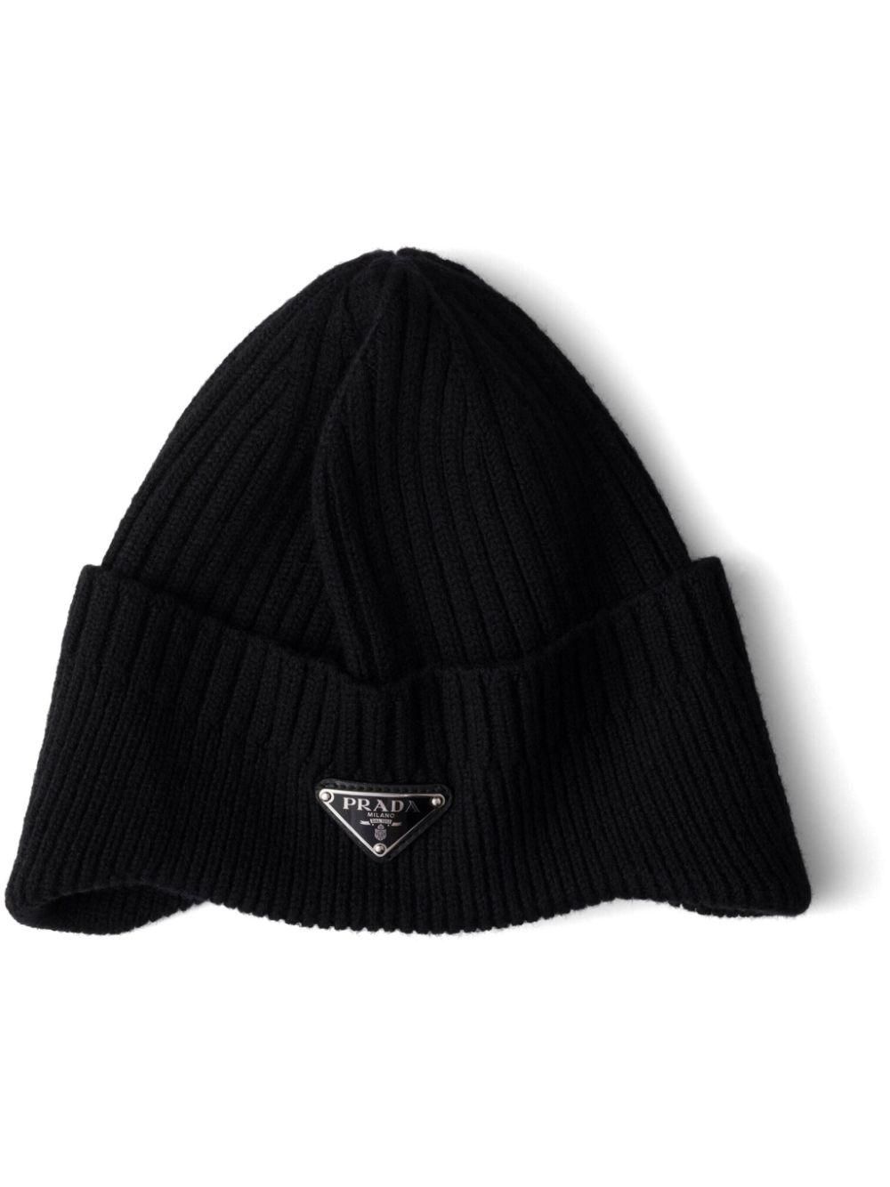 PRADA Knit Racing Logo Beanie Black 1101820 | FASHIONPHILE
