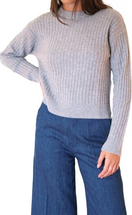 Crush Dulce Ribbed Crew Sweater In Gray