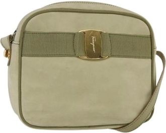 Ferragamo Pre-owned Cross Body Bags, female, Green, Size: ONE SIZE Pre-owned Suede Shoulder Bag