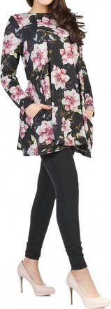 Papillon Floral A-Line Sweater Dress With Pockets In Black