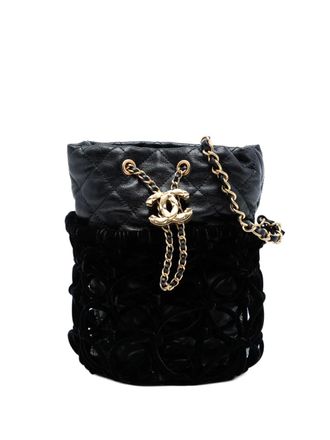 Chanel 2021-2025 Braided Velvet Goatskin Drawstring bucket bag - Black