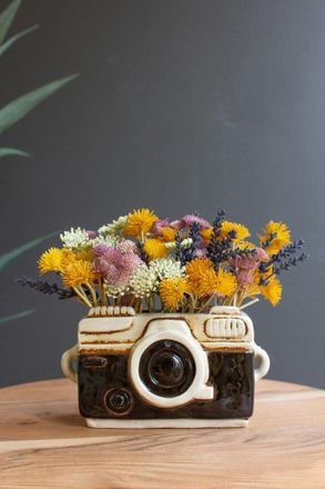 Kalalou Ceramic Camera Planter