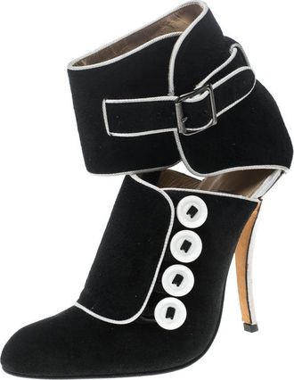 Manolo Blahnik Black/white Suede And Fabric Rapacina Button Detail Booties