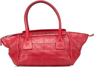 Chanel 2006-2008 Lambskin Square Stitched Lax handbag - Red