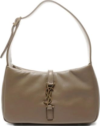 Saint Laurent 2023 Le 5 &agrave; 7 logo-plaque shoulder bag - Beige